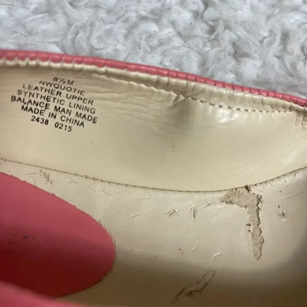 Nine West leather Coral and gold cap round toe slip on flats espadrilles SZ8.5 M